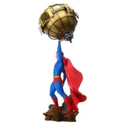 Enesco Grand Jester Studios Superman 1/6 Scale Limited Edition Statue