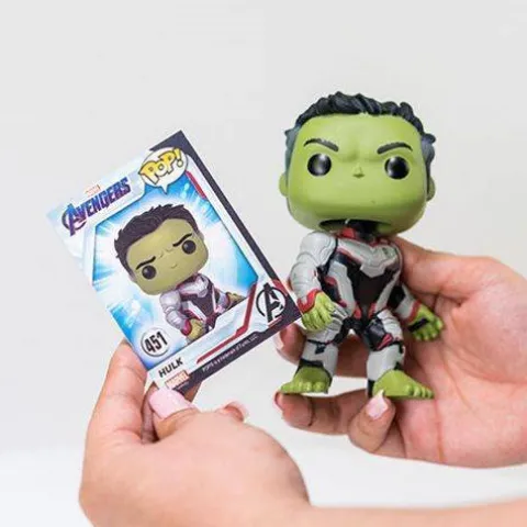 Funko Pop! 451 Marvel Avengers Endgame Hulk Pop! Vinyl Figure with Collector Cards - Entertainment Earth Exclusive