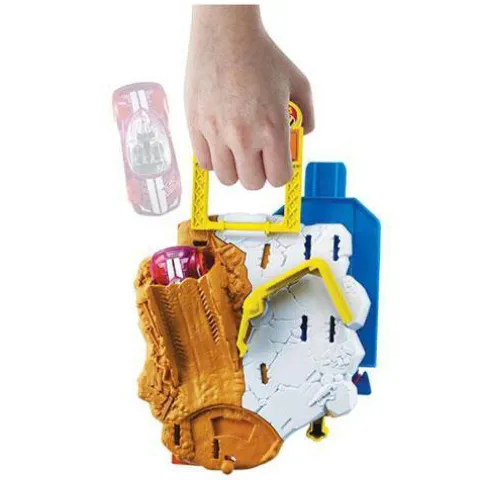 Hot Wheels Construction Mayhem playset