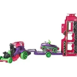 Hot Wheels Super Hauling Rig and Car - Select Figure(s)