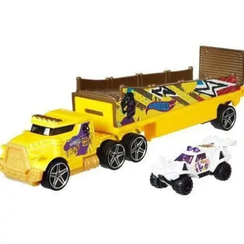 Hot Wheels Super Hauling Rig and Car - Select Figure(s)