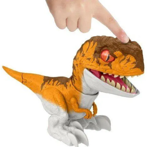 Jurassic World Uncaged Rowdy Roars - Select Figure(s)