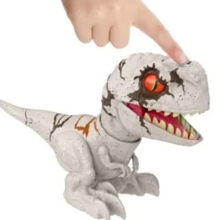Jurassic World Uncaged Rowdy Roars - Select Figure(s)