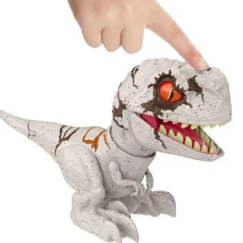 Jurassic World Uncaged Rowdy Roars - Select Figure(s)