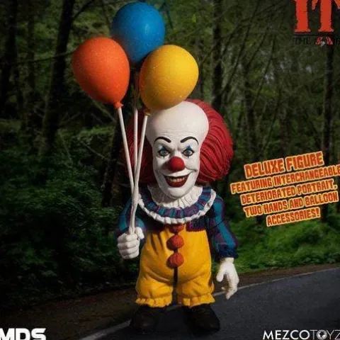 Mezco Toyz IT Deluxe Pennywise 1990 Stylized 6" Action Figure