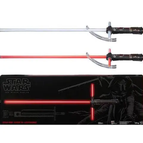 Star Wars The Black Series - Kylo Ren Force FX Deluxe Lightsaber