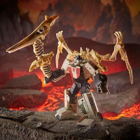 Transformers War for Cybertron Kingdom Deluxe - Select Figure(s)